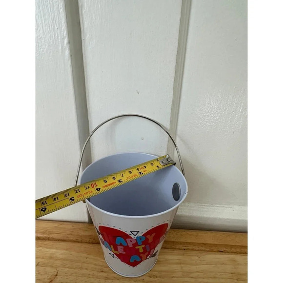 Happy Valentine’s Day Pail - Picture 2 of 6